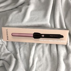**HOST PICK** BNWOT Foxybae Curling Iron 25mm (Rose Gold)